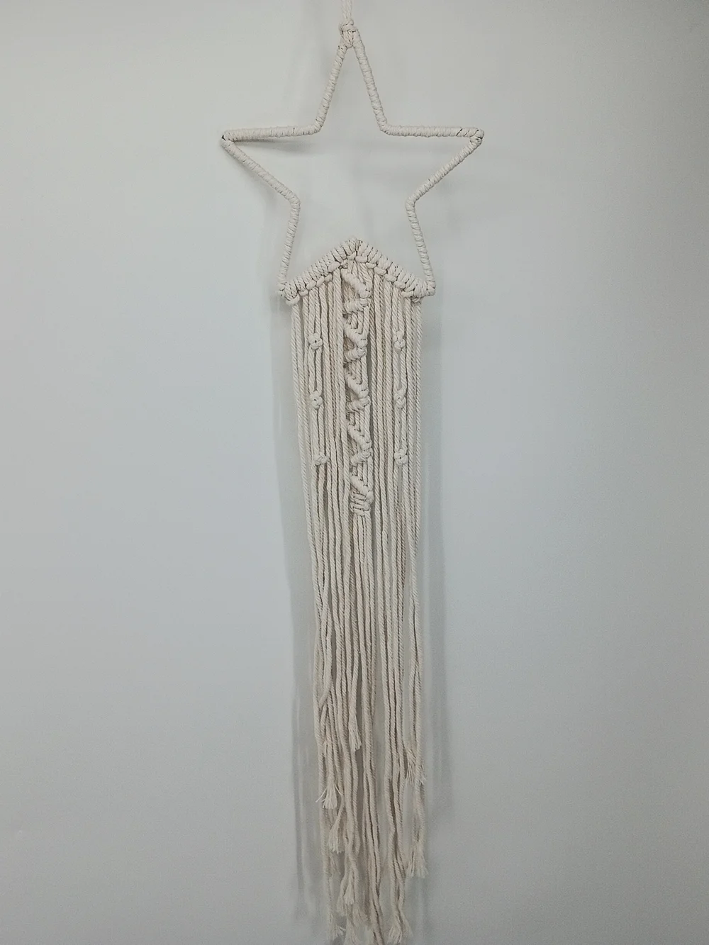Artisan Star Macramé Wall Hanging - Cream